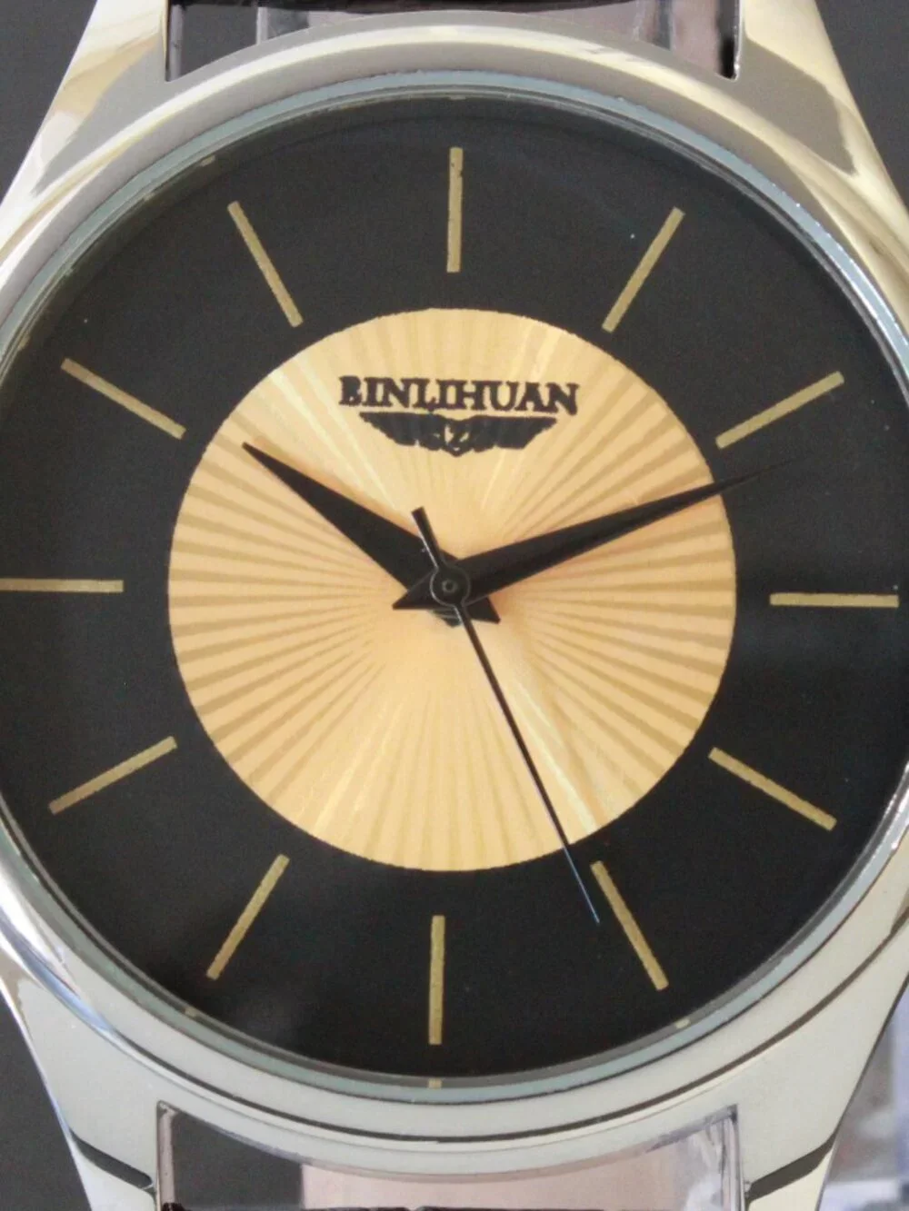 Men's Quartz Dress Watch Black Dial Gold Textured Insert Black Strap 42mm